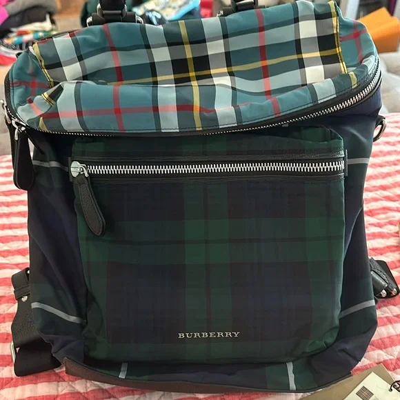 Burberry tartan patchwork Donny backpack forest green E42F9FA2-4EB9-43D4-91CB-  main image 3